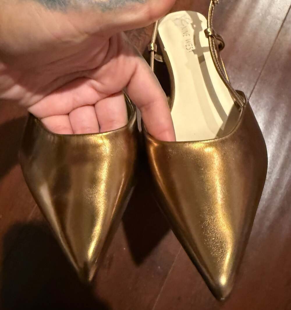 Nine West Metallic Gold Pointed Toe Kitten Heel Slingback Pumps Sz.10 - Picture 8 of 11
